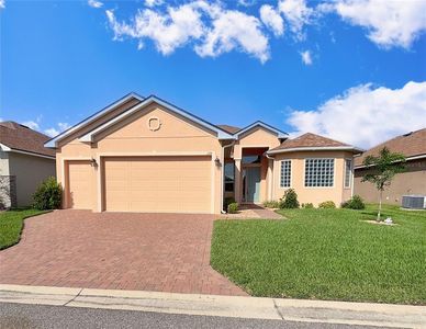 1124 SAWGRASS DRIVE