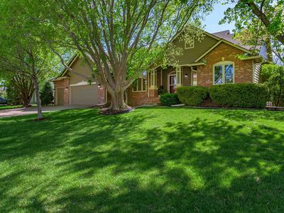 324 N Lancaster Dr