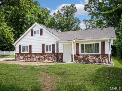 20 Red Rose Dr