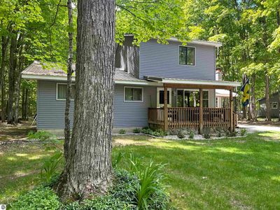 9149 N Twin Lake Rd NE