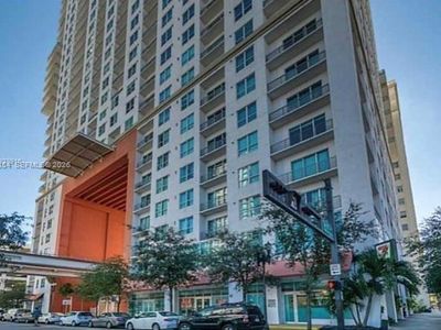 133 NE 2nd Ave APT 1103