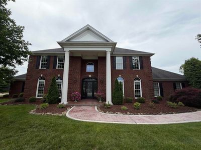 4249 Lake Forest Dr