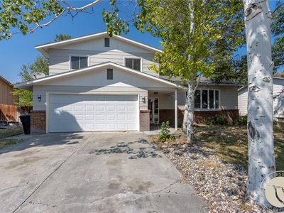 3101 S Daffodil Dr