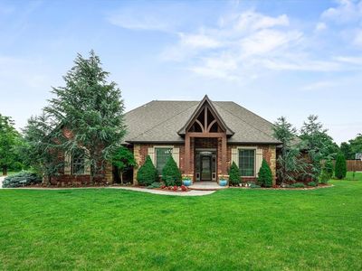 3812 Newburg Dr
