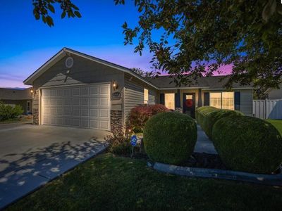 8021 Canyon Dr