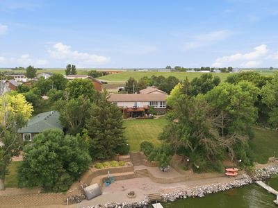 115 Shore Dr