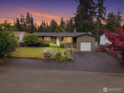 6110 N 186th Street SW