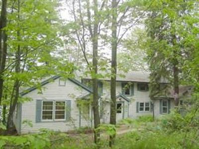 11 Waters Edge Rd
