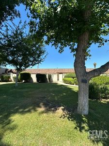 3800 Stockdale Hwy APT 25