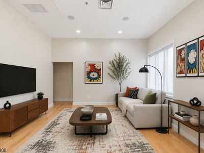 223 Bloomfield St #3E