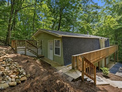 201 Tamassee Dr
