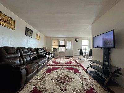 1110 Stadium Ave APT 5B