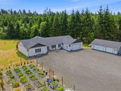 300 E McLane Cove Drive