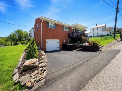 1 Loch Lomond St