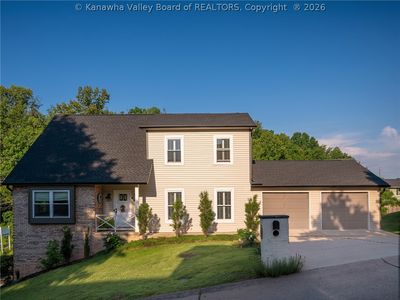 2 Vincent Dr