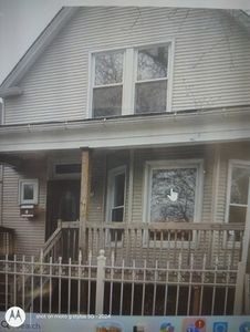 5749 S Wolcott Ave