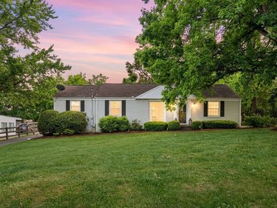 513 Brentlawn Dr