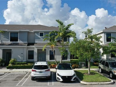 Property at 438 NE 12th St, Florida City, FL
