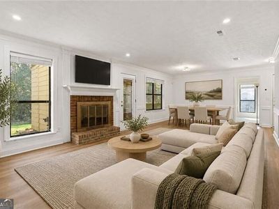 129 Sandalwood Cir