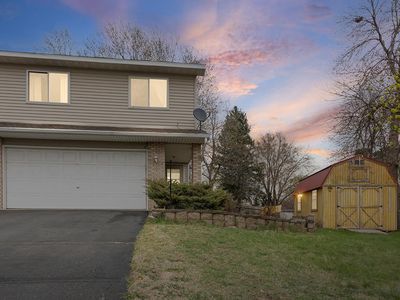 314 Railroad Dr NW
