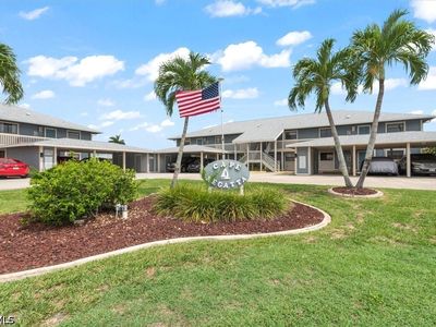 816 SW 48th Ter APT 102