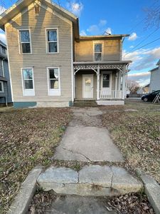 217 N West Ave