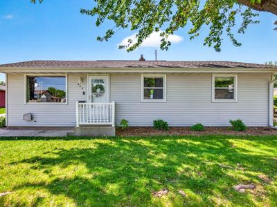 443 Woodlawn Ct
