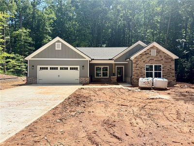 108 Apricot Ln