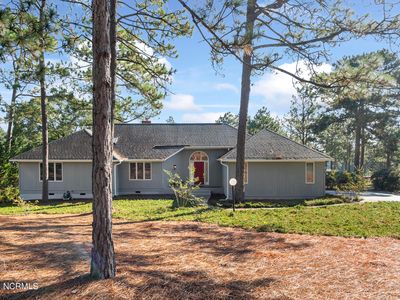 27 Deerwood Court