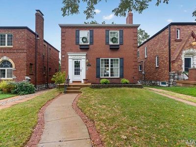 6651 Lindenwood Pl