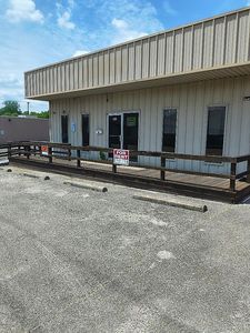Property at 128 W Hospital St, Nacogdoches, TX