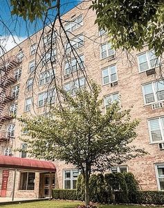 2610 Ocean Pkwy APT 4J
