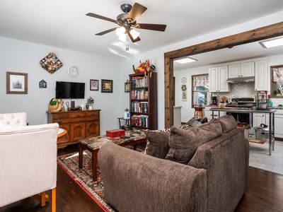 99 Cedar Heights Ln