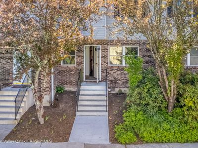 802 Briarwood Court