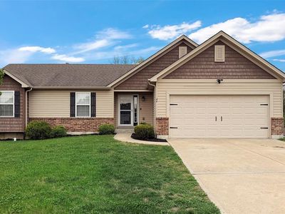 46 Stone Bridge Dr
