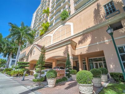 Property at 17555 Atlantic Blvd APT 707, Sunny Isles Beach, FL