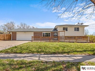 300 N Coddington Ave