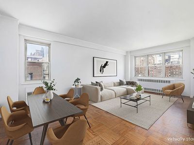 166 E 35th St APT 11B