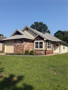 1106 N Louisville Ave