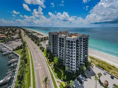 1660 Gulf Blvd APT 208