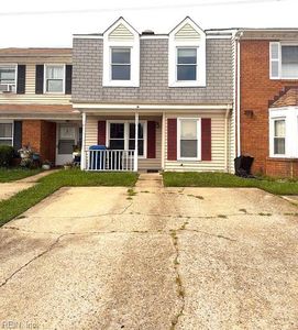 3902 Lantana Pl