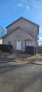 6 Hansen Street