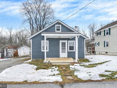 1726 Brooks Rd