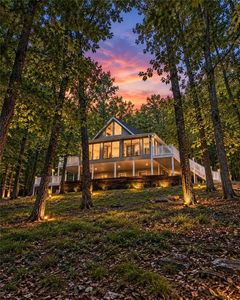 126 Louie Ct