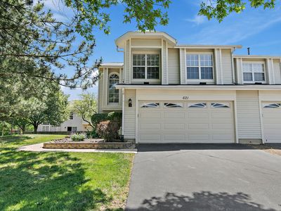 621 Newbury Ln
