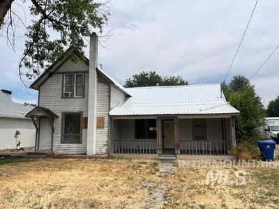 Property at 327 S 9th St, Payette, ID