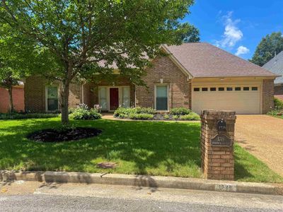 1749 Meadow River Cv