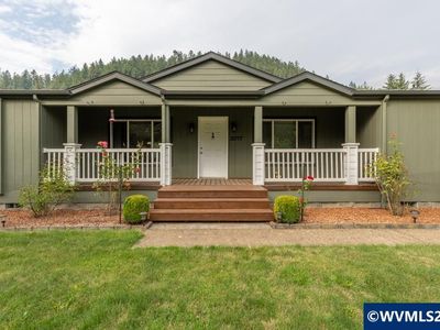 32777 Berlin Rd