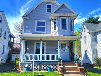 10 Corlies Avenue