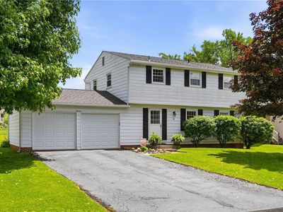 19 Seneca Dr